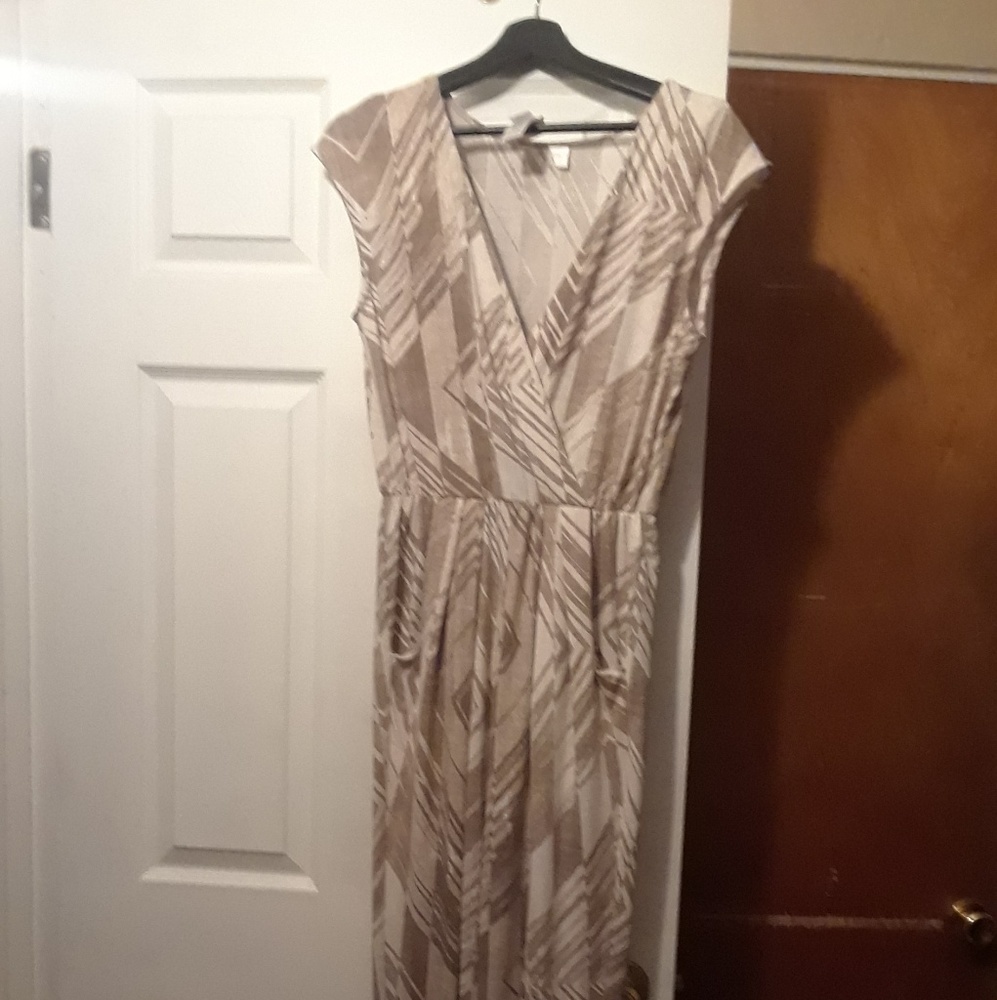 Romper - Picture 3 of 3